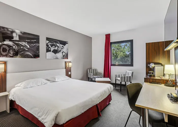 Akena La Ferte Bernard 3*